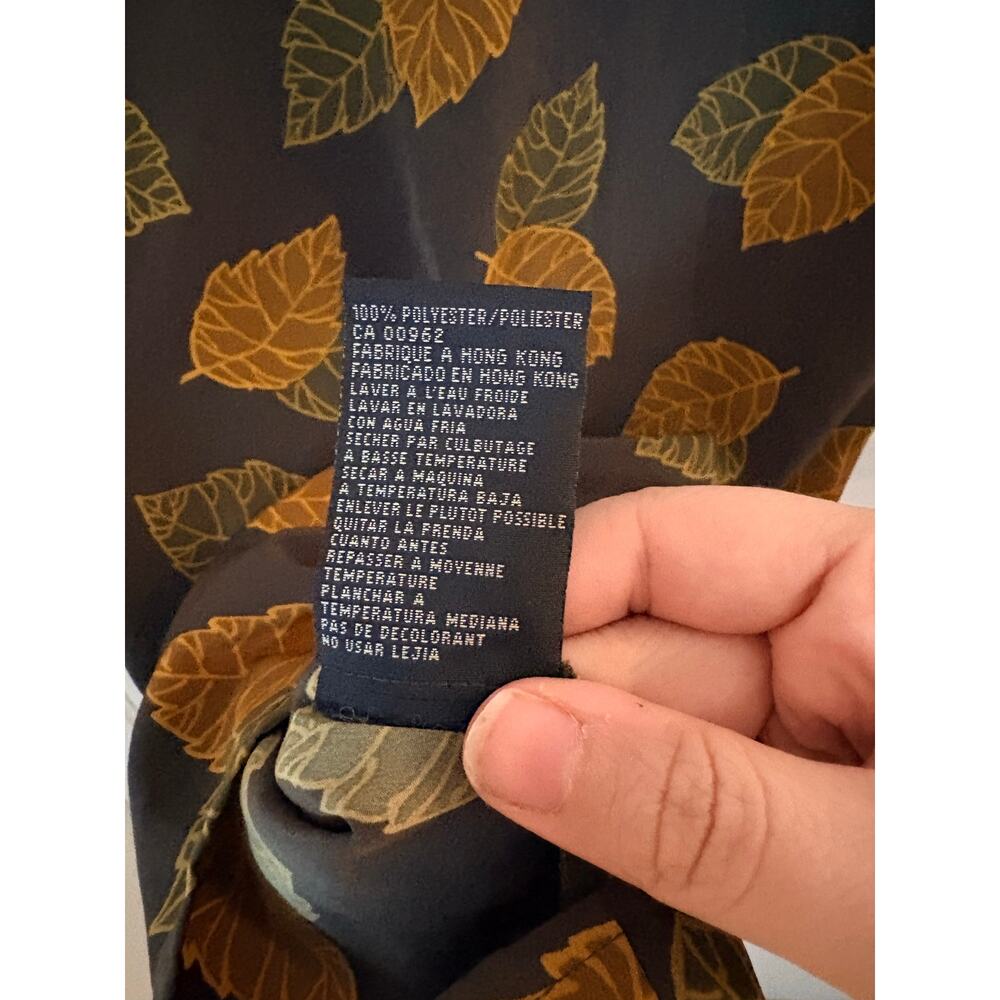 Vintage Leaf Pattern Short Sleeve Button Down - image 6